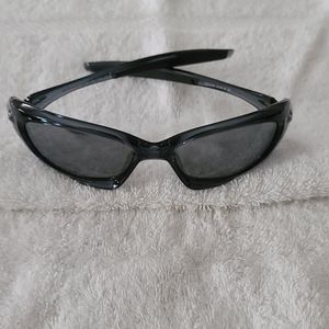 Oakley black sunglasses polarized